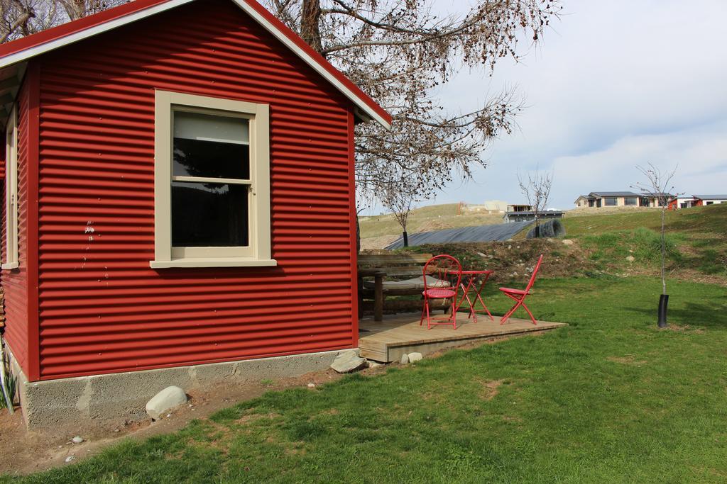 The Red Hut Villa Lake Tekapo Exterior photo